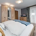 Апартаменти Genuss.haus.fankhauser Тукс